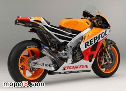 2013׌ƳRC213Va(chn)MotoGPِ܇(ch)