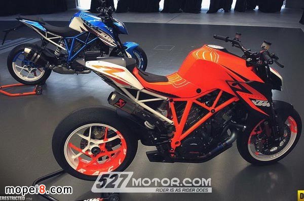 KTM 1290 Super Duke RĦ܇(ch)n