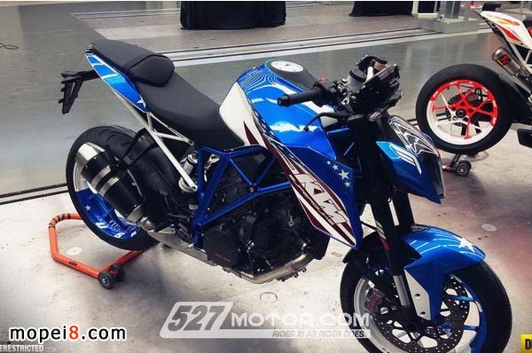 KTM 1290 Super Duke RĦ܇(ch)n