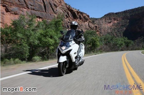 2014_(ti)(yng)KYMCO MYROAD 700I