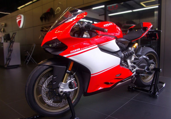 國內(nèi)首臺(tái)售出的1199 Superleggera 實(shí)拍圖
